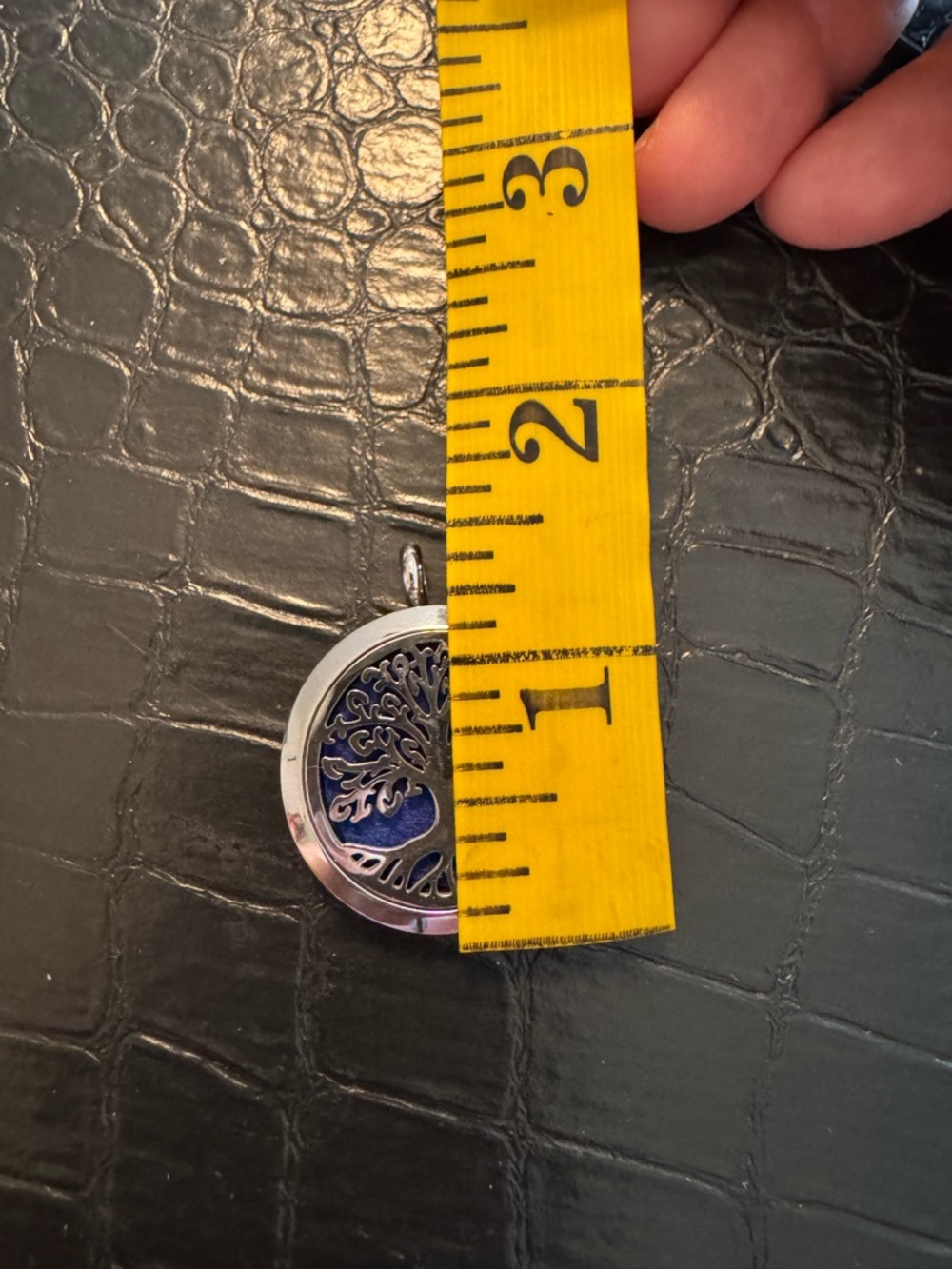 Bundle 3 for $10 Tree of Life Silver Pendant with Deep Blue Backing - Picture 3 of 3